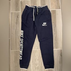 Nike Sportswear Joggers